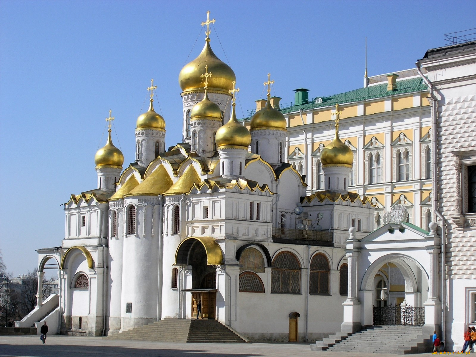 Кремли и соборы россии